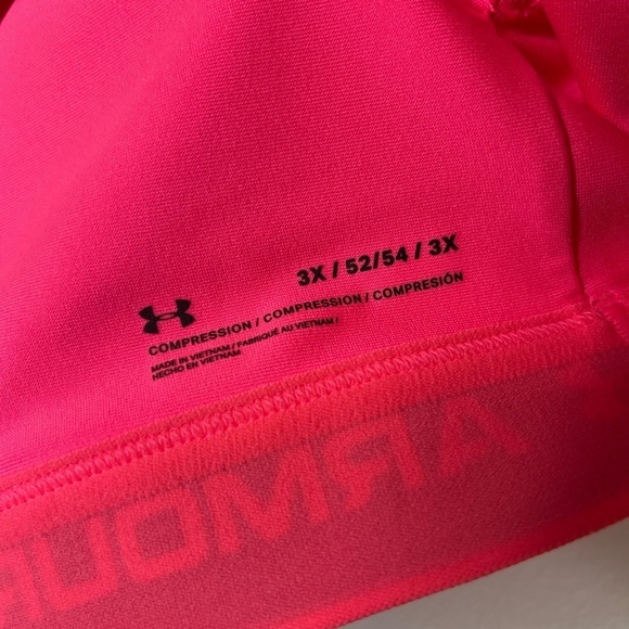 NWT Under Armour® Mid Crossback Sports Bra - Picture 10 of 10